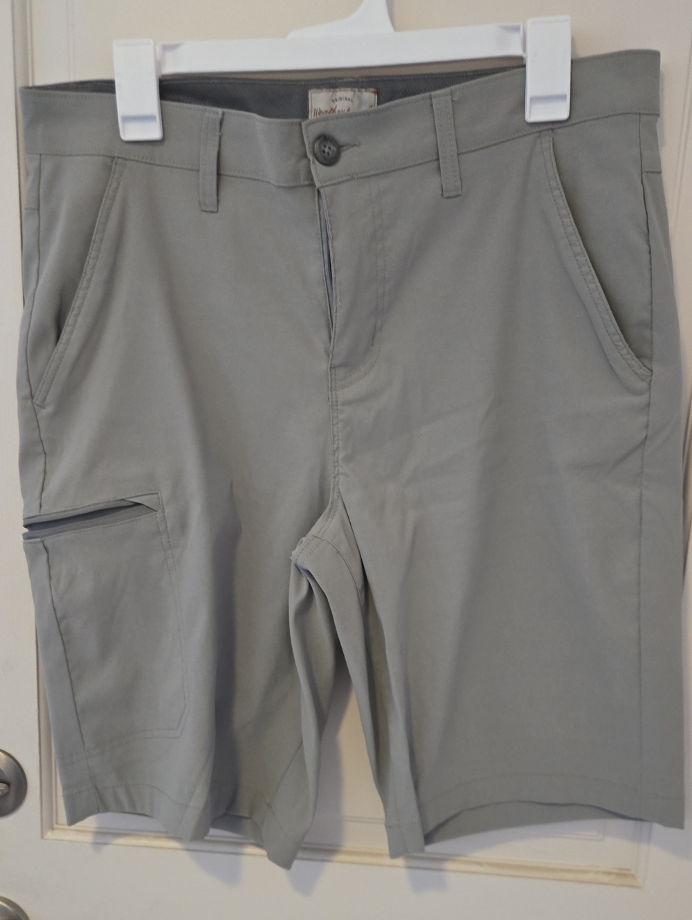 EUC Weatherproof Men's Light Gray Cargo Shorts
